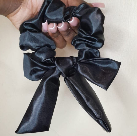 Bow-tie Scrunchie